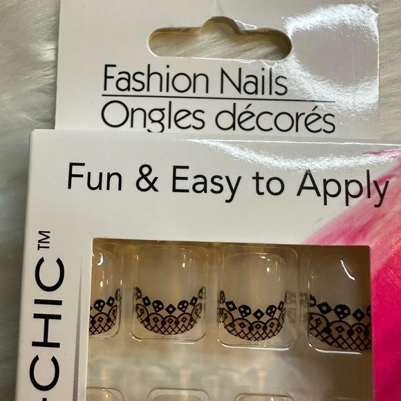 🩷5/$10 fashion nails - Picture 4 of 6